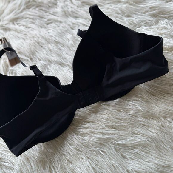 Skims Fits Everybody T-shirt Bra Onyx Size 42B - Picture 5 of 8